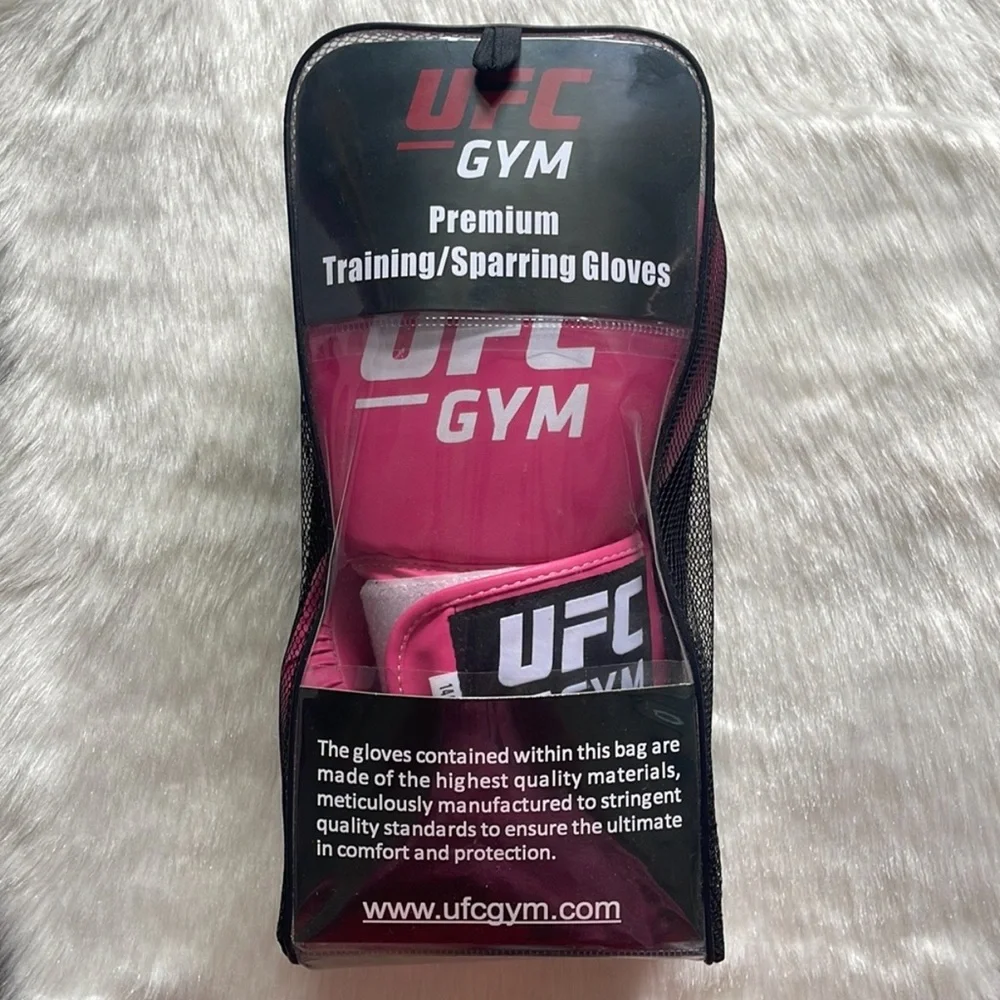 UFC Gym Premium Pink Women’s Training Sparring Gloves Hand Wraps & Red Bag Set